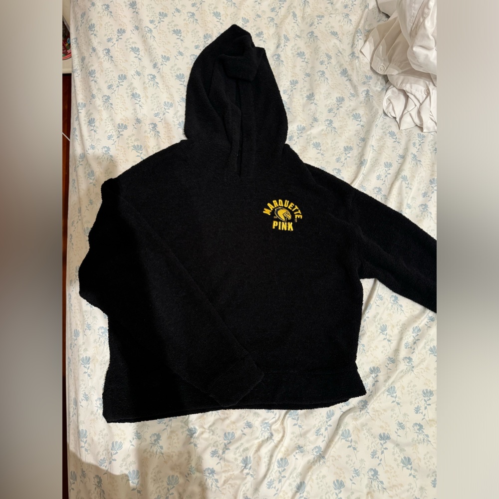 PINK Marquette fleece sweatshirt